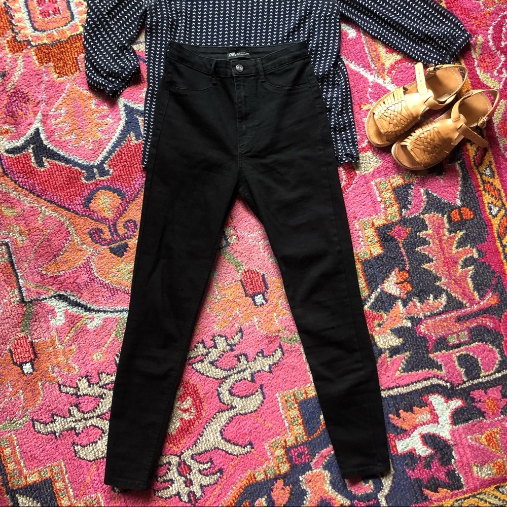 Zara Black high-waisted skinny jeans